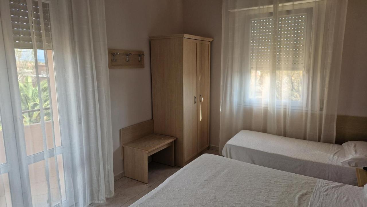 Hotel Trasimeno Bittarelli カスティリオーネ・デル・ラーゴ エクステリア 写真